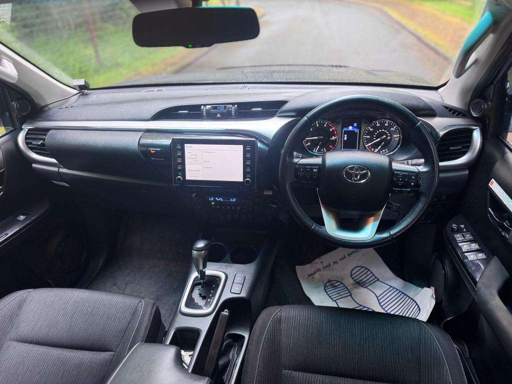 2024 TOYOTA HILUX 2024 TOYOTA HILUX