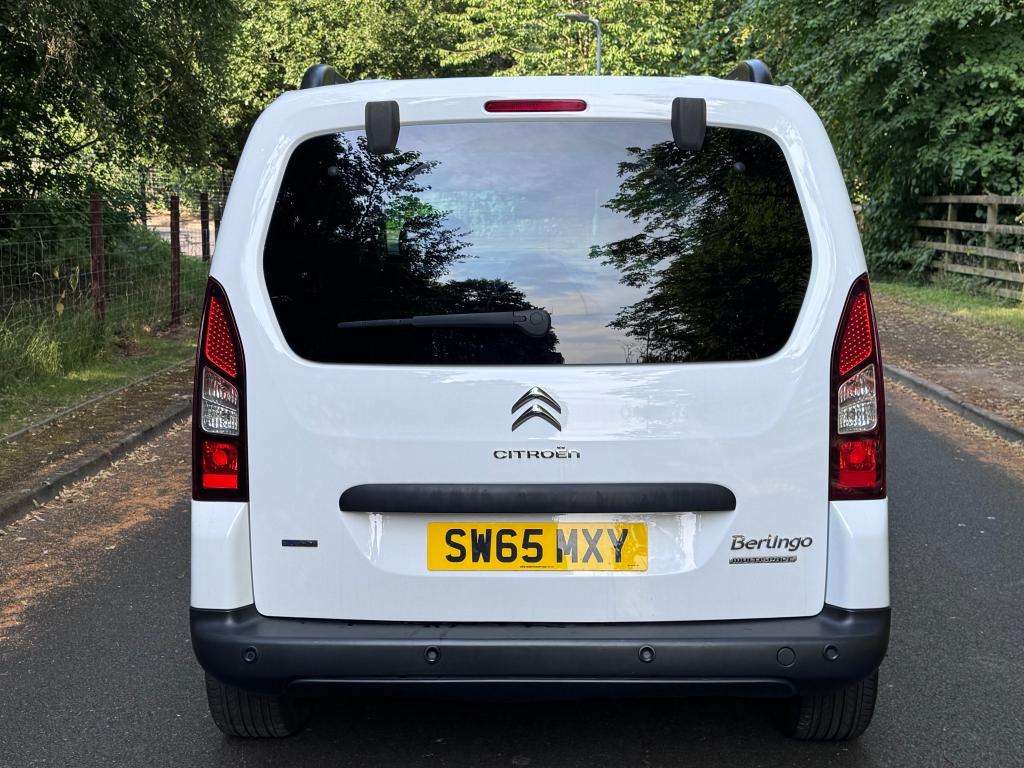 A 2016 CITROEN BERLINGO MULTISPACE Xtr Blue Hdi A 2016 CITROEN BERLINGO MULTISPACE Xtr Blue Hdi