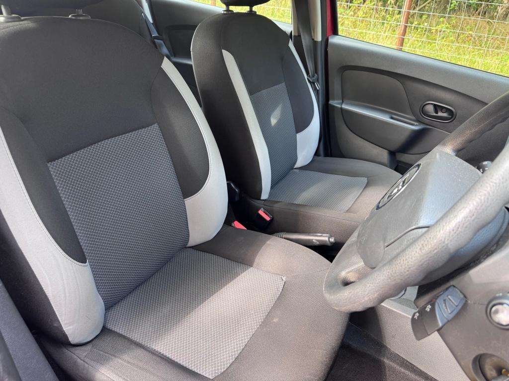 2015 DACIA SANDERO 2015 DACIA SANDERO