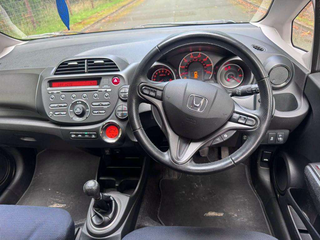 2014 HONDA JAZZ 2014 HONDA JAZZ