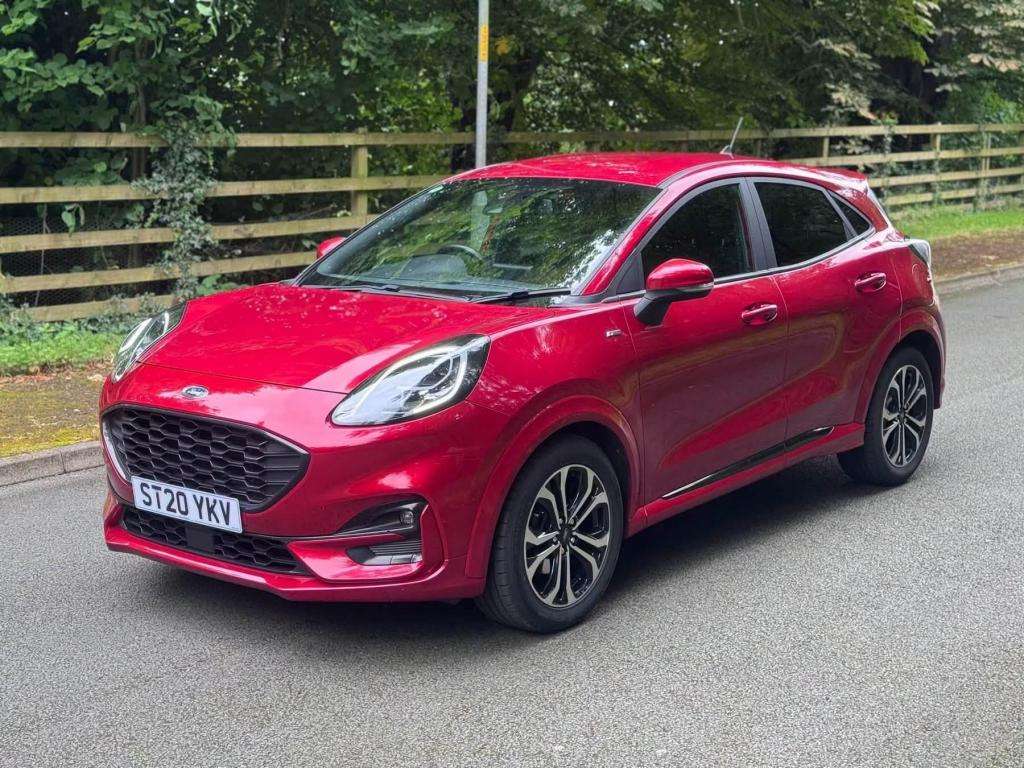 A 2020 FORD PUMA St-line Mhev A 2020 FORD PUMA St-line Mhev