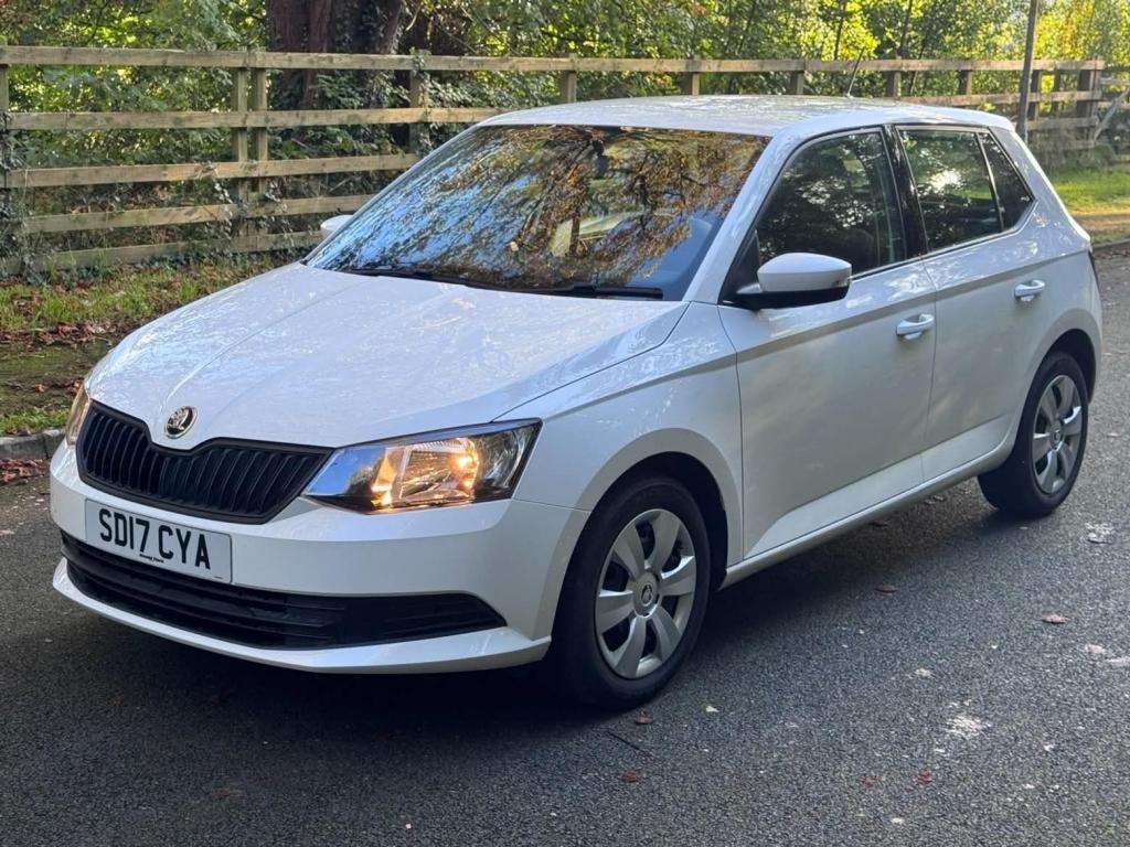 A 2017 SKODA FABIA S Mpi A 2017 SKODA FABIA S Mpi