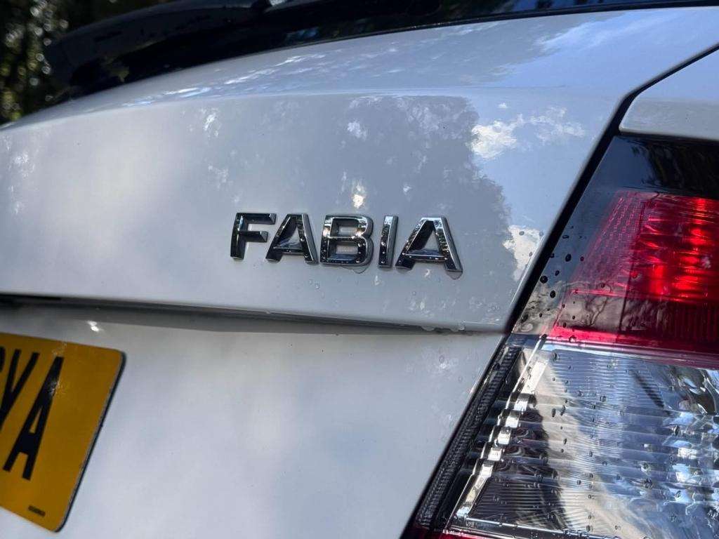2017 SKODA FABIA 2017 SKODA FABIA