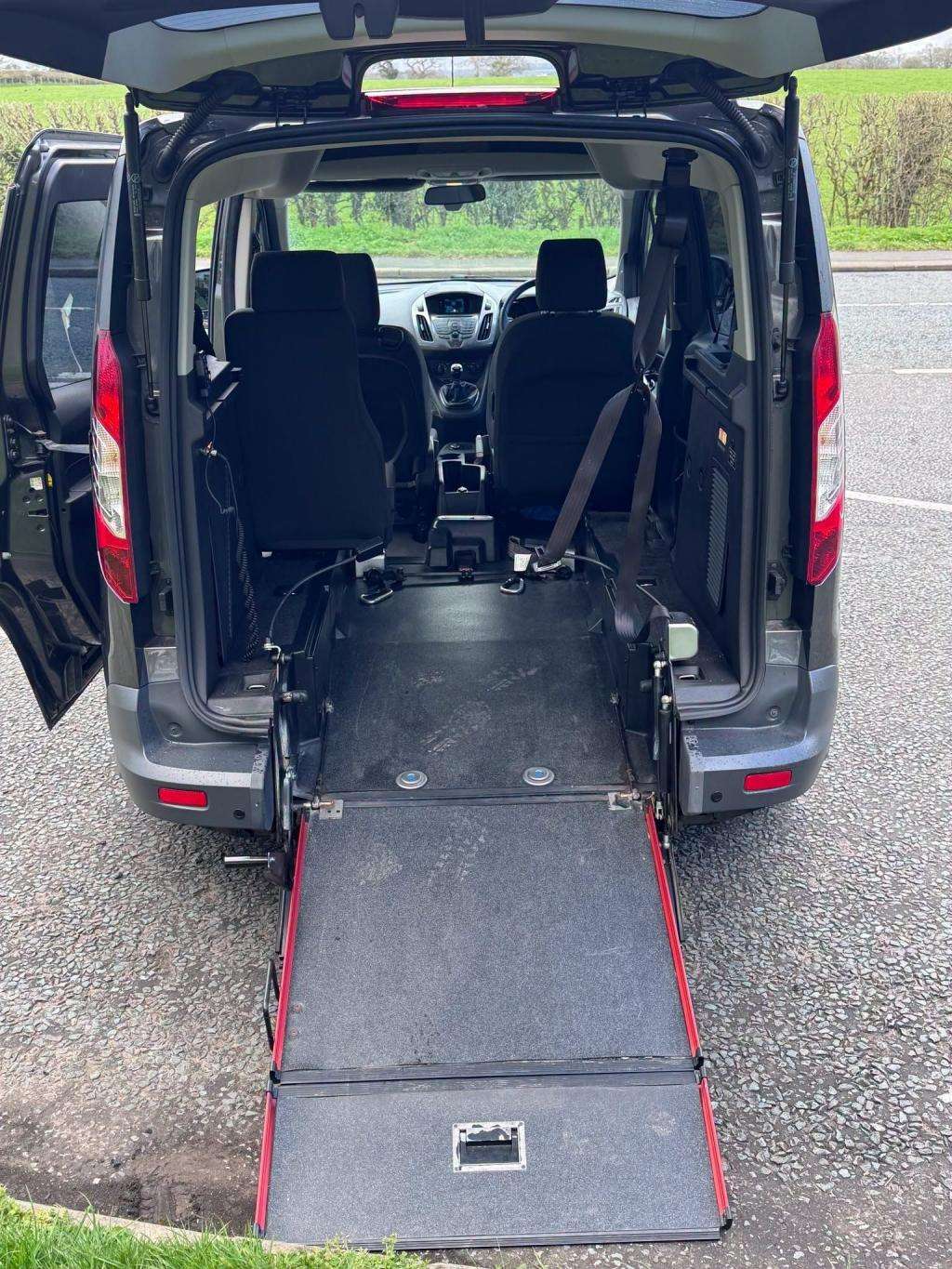 2015 FORD TOURNEO CONNECT 2015 FORD TOURNEO CONNECT