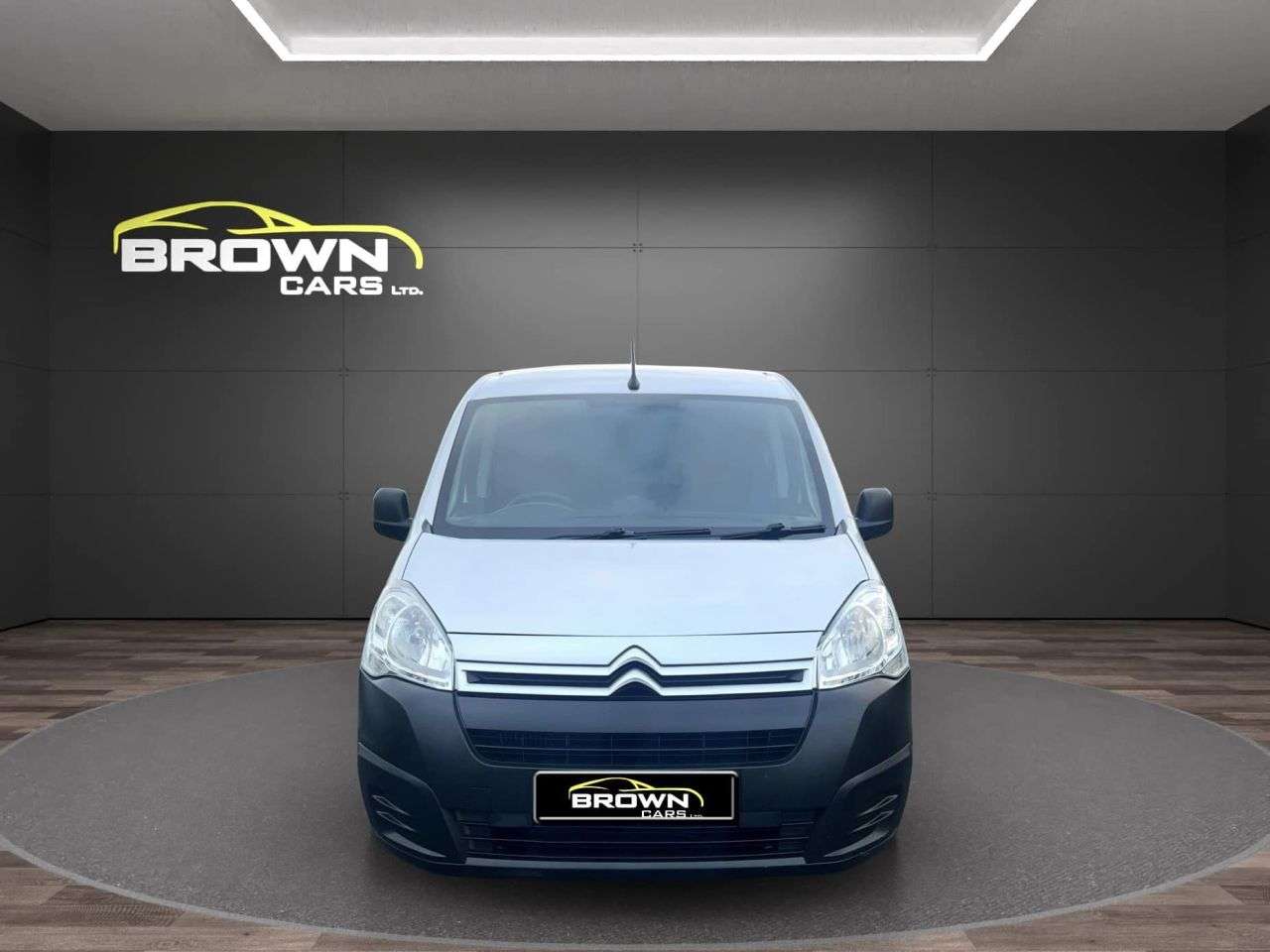 A 2018 CITROEN BERLINGO 1.6 BlueHDi 850 Enterprise Panel Van 5dr Diesel Manual L1 (112 g/km, 100 bh A 2018 CITROEN BERLINGO 1.6 BlueHDi 850 Enterprise Panel Van 5dr Diesel Manual L1 (112 g/km, 100 bh