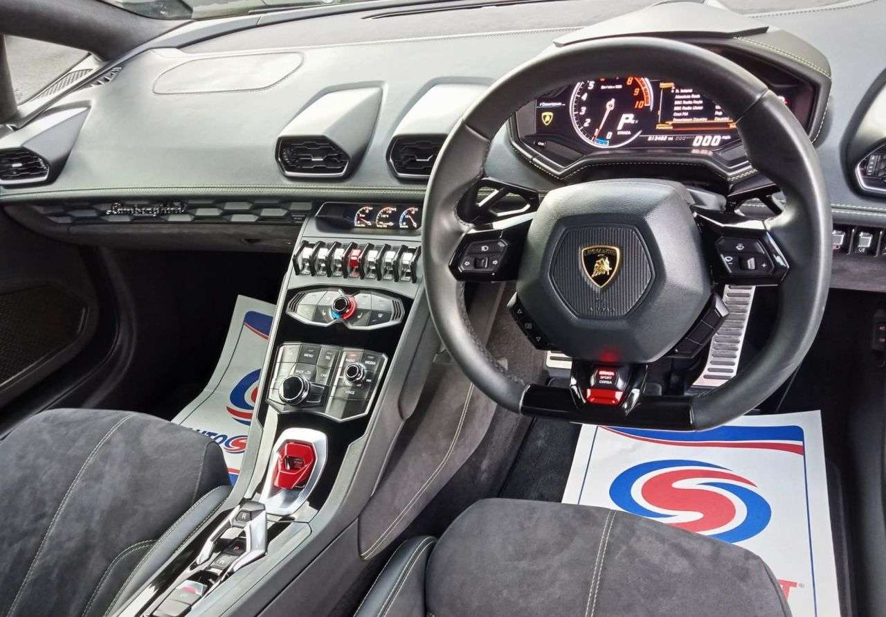 2017 LAMBORGHINI HURACAN 2017 LAMBORGHINI HURACAN