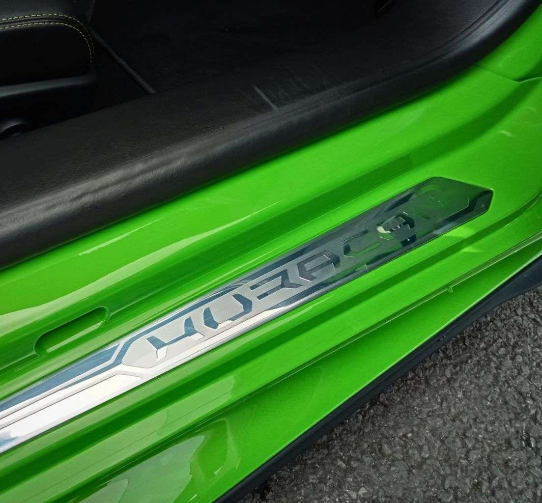 2017 LAMBORGHINI HURACAN 2017 LAMBORGHINI HURACAN