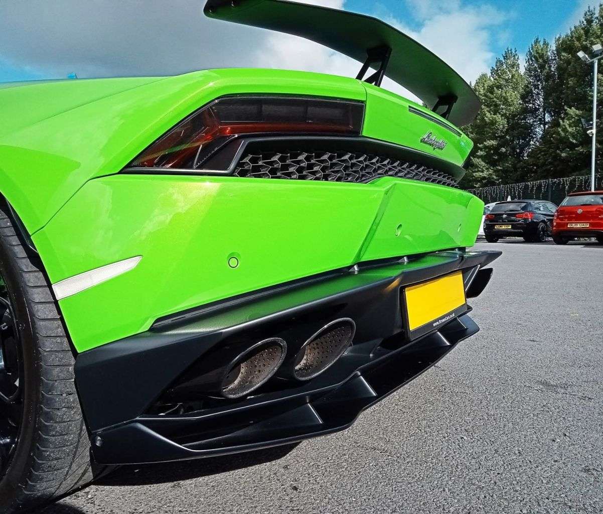 2017 LAMBORGHINI HURACAN 2017 LAMBORGHINI HURACAN