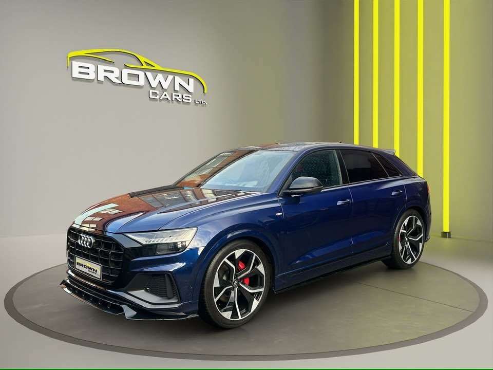 A 2022 AUDI Q8 3.0 TDI V6 50 Black Edition SUV 5dr Diesel Tiptronic quattro Euro 6 (s/s) ( A 2022 AUDI Q8 3.0 TDI V6 50 Black Edition SUV 5dr Diesel Tiptronic quattro Euro 6 (s/s) (