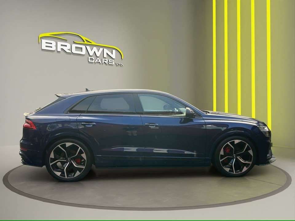 A 2022 AUDI Q8 3.0 TDI V6 50 Black Edition SUV 5dr Diesel Tiptronic quattro Euro 6 (s/s) ( A 2022 AUDI Q8 3.0 TDI V6 50 Black Edition SUV 5dr Diesel Tiptronic quattro Euro 6 (s/s) (