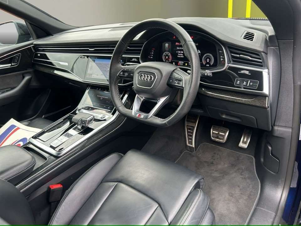 2022 AUDI Q8 2022 AUDI Q8