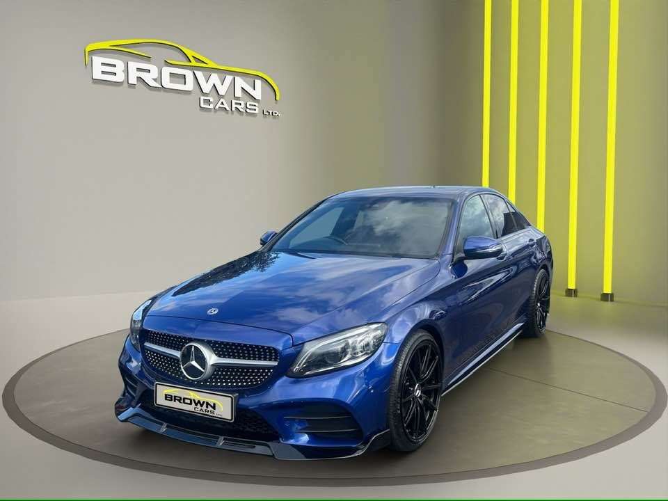 A 2019 MERCEDES-BENZ C-CLASS 2.0 C220d AMG Line (Premium) Saloon 4dr Diesel G-Tronic+ Euro 6 (s/s) (194 A 2019 MERCEDES-BENZ C-CLASS 2.0 C220d AMG Line (Premium) Saloon 4dr Diesel G-Tronic+ Euro 6 (s/s) (194