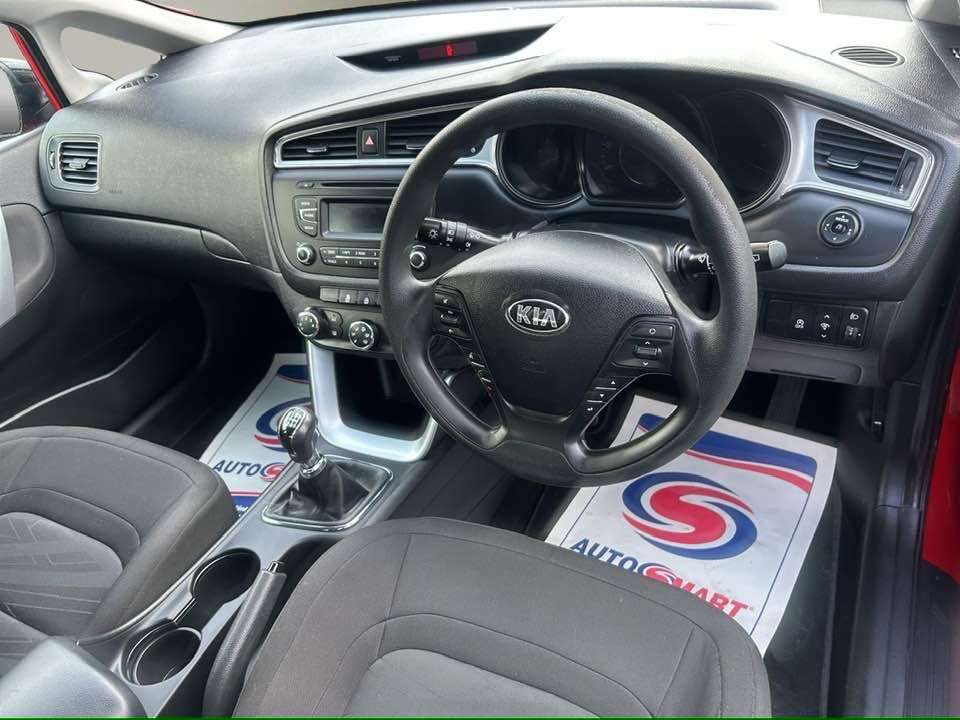 2015 KIA CEED 2015 KIA CEED