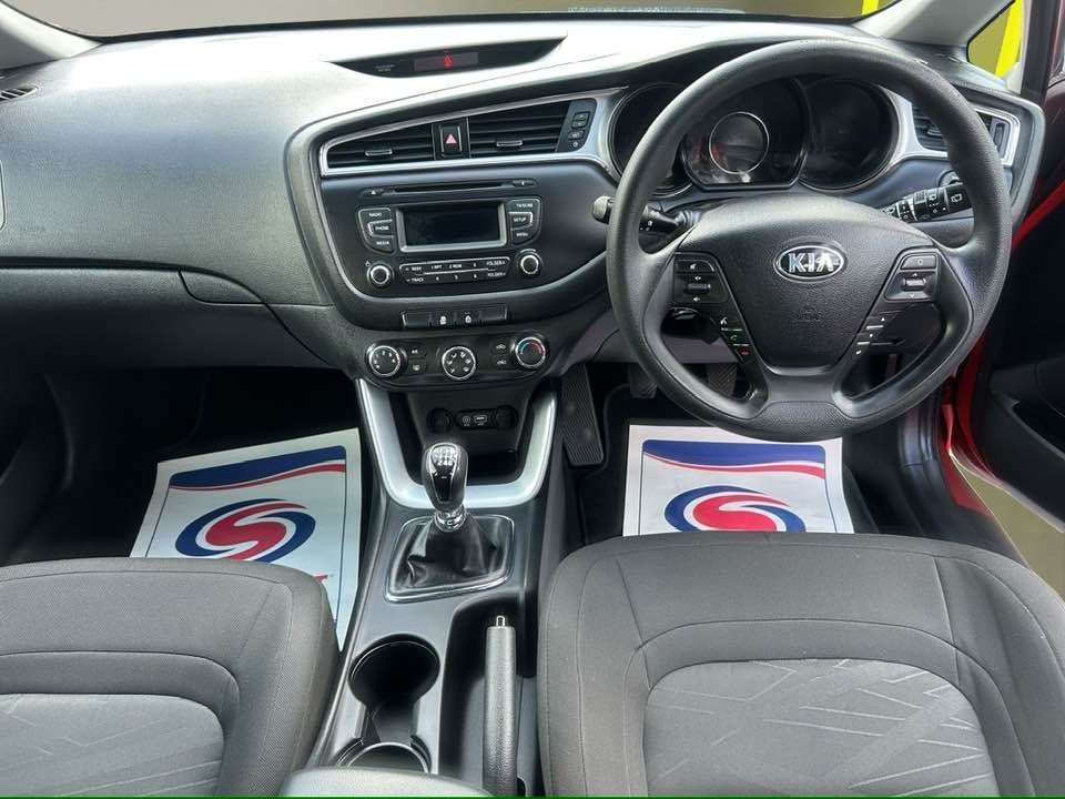 2015 KIA CEED 2015 KIA CEED