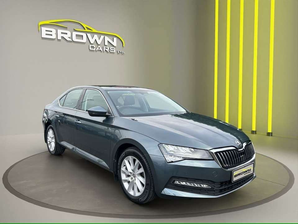 A 2022 SKODA SUPERB 2.0 TDI SE Hatchback 5dr Diesel DSG Euro 6 (s/s) (122 ps) ** FINANCE AVAILA A 2022 SKODA SUPERB 2.0 TDI SE Hatchback 5dr Diesel DSG Euro 6 (s/s) (122 ps) ** FINANCE AVAILA