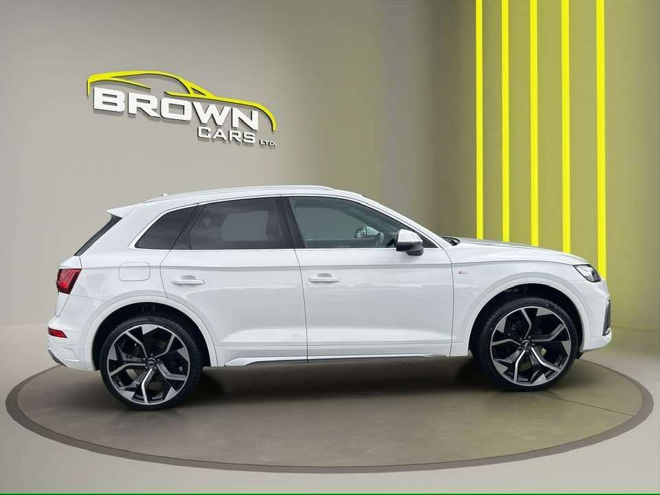 2022 AUDI Q5 2022 AUDI Q5