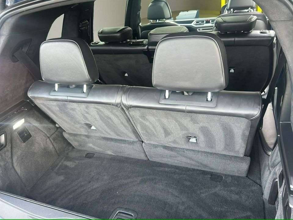 2021 BMW X7 2021 BMW X7