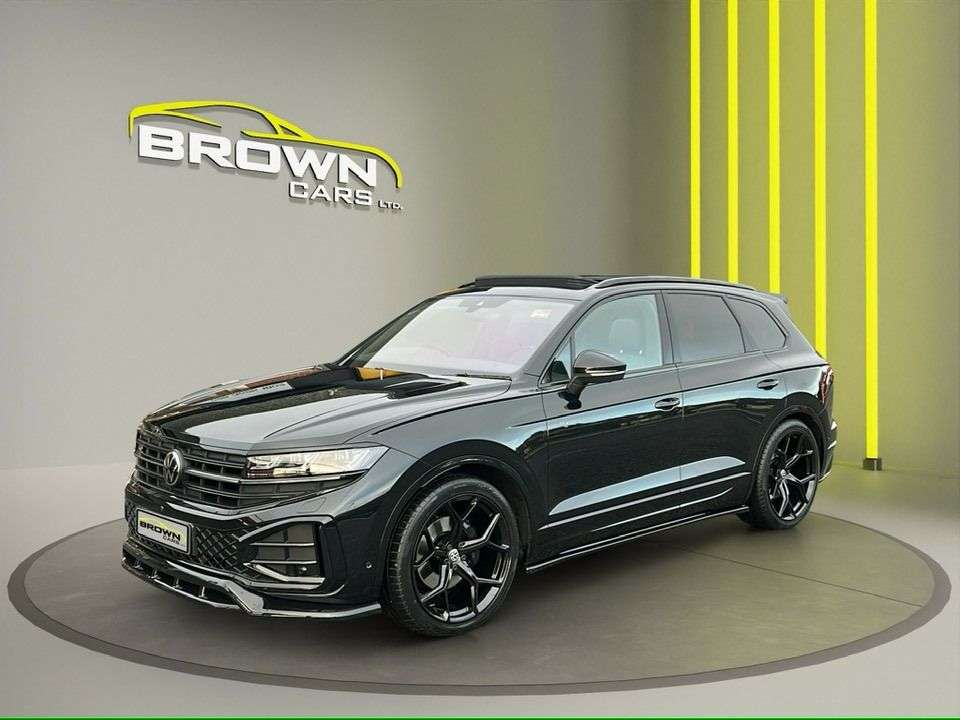 A 2025 VOLKSWAGEN TOUAREG 3.0 TDI V6 Black Edition SUV 5dr Diesel Tiptronic 4Motion Euro 6 (s/s) (286 A 2025 VOLKSWAGEN TOUAREG 3.0 TDI V6 Black Edition SUV 5dr Diesel Tiptronic 4Motion Euro 6 (s/s) (286