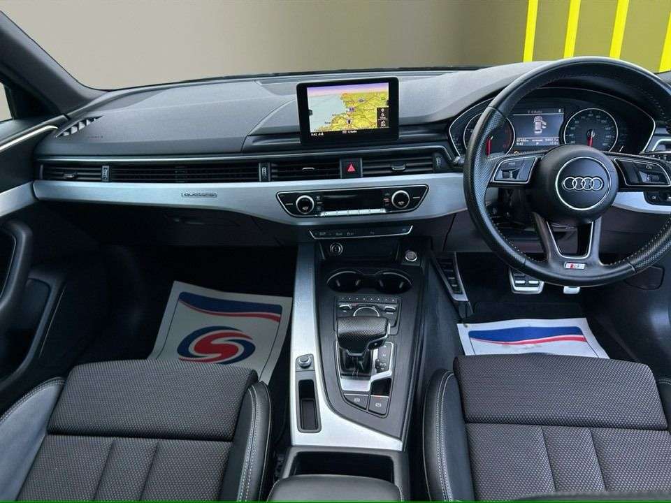 2017 AUDI A4 AVANT 2017 AUDI A4 AVANT