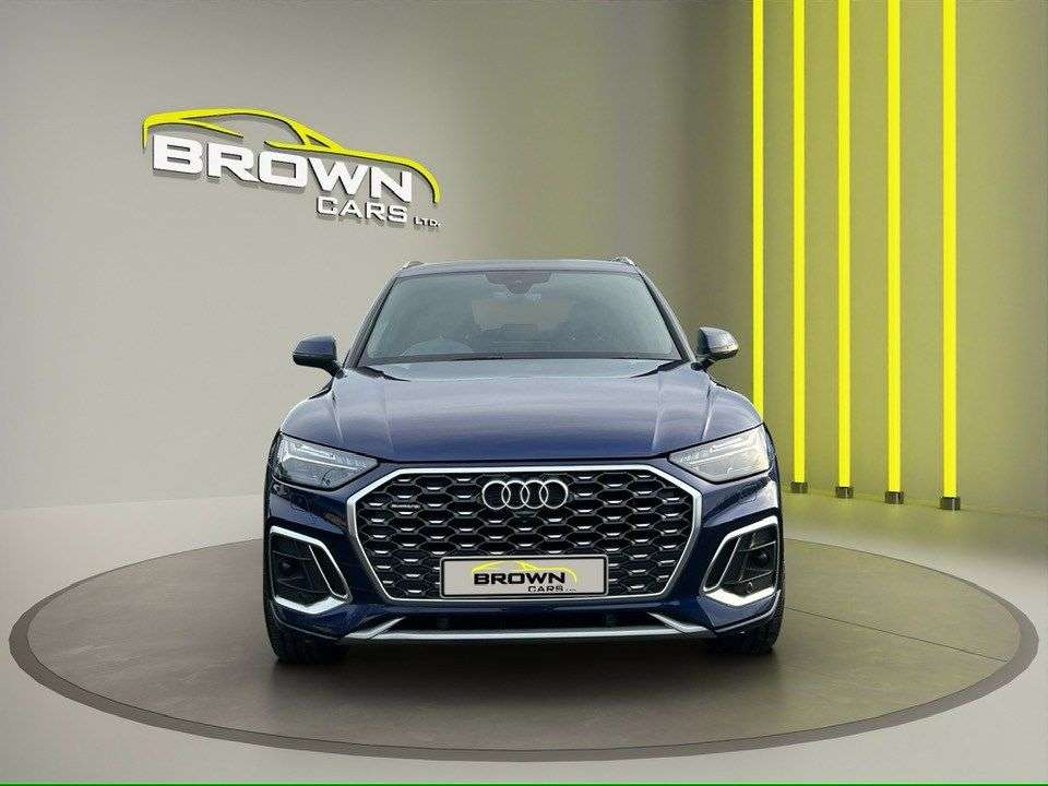 A 2022 AUDI Q5 2.0 TDI 40 S line Sportback 5dr Diesel S Tronic quattro Euro 6 (s/s) (204 p A 2022 AUDI Q5 2.0 TDI 40 S line Sportback 5dr Diesel S Tronic quattro Euro 6 (s/s) (204 p