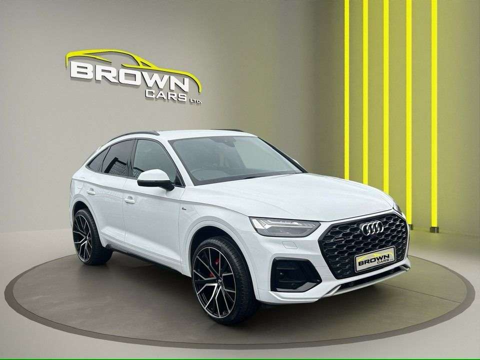 A 2021 AUDI Q5 2.0 TDI 40 S line Sportback 5dr Diesel S Tronic quattro Euro 6 (s/s) (204 p A 2021 AUDI Q5 2.0 TDI 40 S line Sportback 5dr Diesel S Tronic quattro Euro 6 (s/s) (204 p