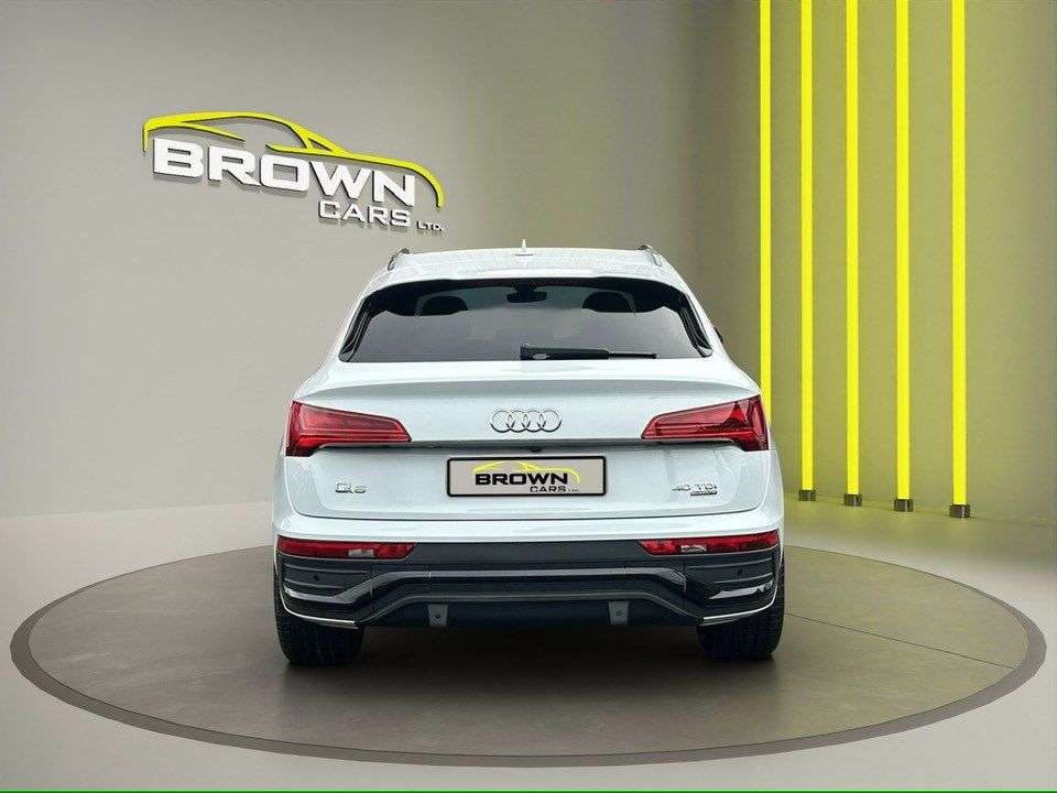 2021 AUDI Q5 2021 AUDI Q5