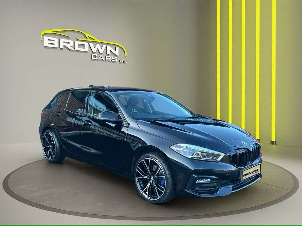 A 2022 BMW 1 SERIES 2.0 118d Sport (LCP) Hatchback 5dr Diesel Auto Euro 6 (s/s) (150 ps) ** FIN A 2022 BMW 1 SERIES 2.0 118d Sport (LCP) Hatchback 5dr Diesel Auto Euro 6 (s/s) (150 ps) ** FIN