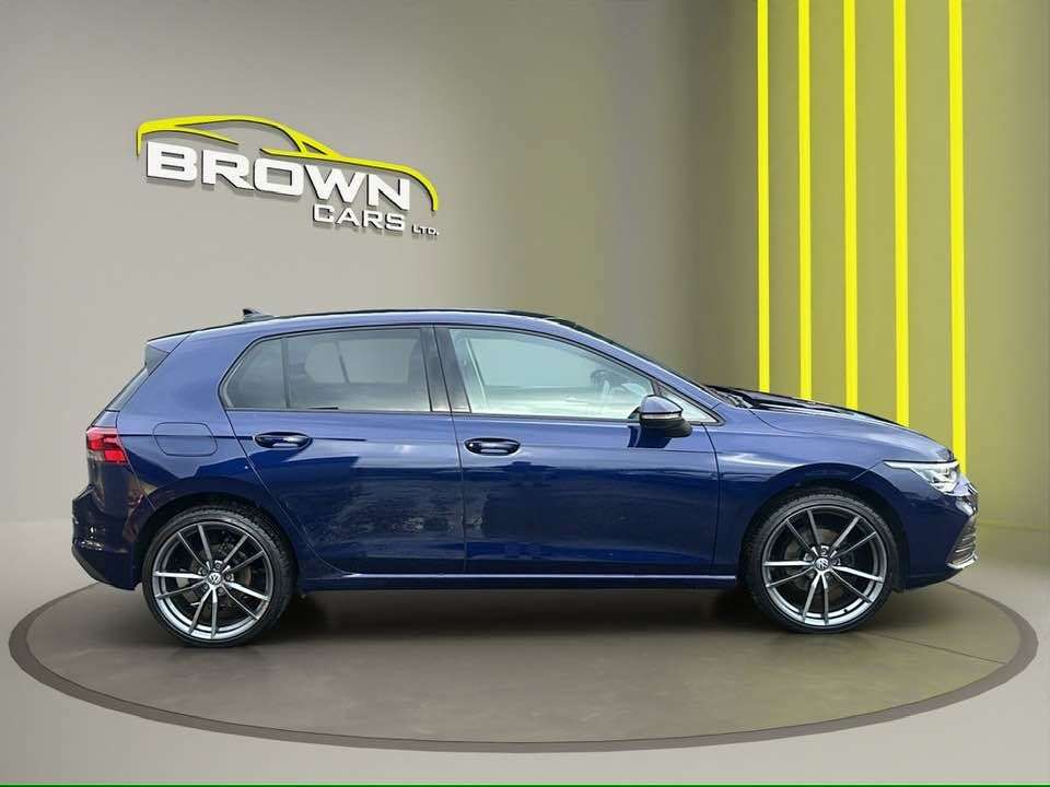 A 2022 VOLKSWAGEN GOLF 2.0 TDI Life Hatchback 5dr Diesel Manual Euro 6 (s/s) (115 ps) ** FINANCE A A 2022 VOLKSWAGEN GOLF 2.0 TDI Life Hatchback 5dr Diesel Manual Euro 6 (s/s) (115 ps) ** FINANCE A