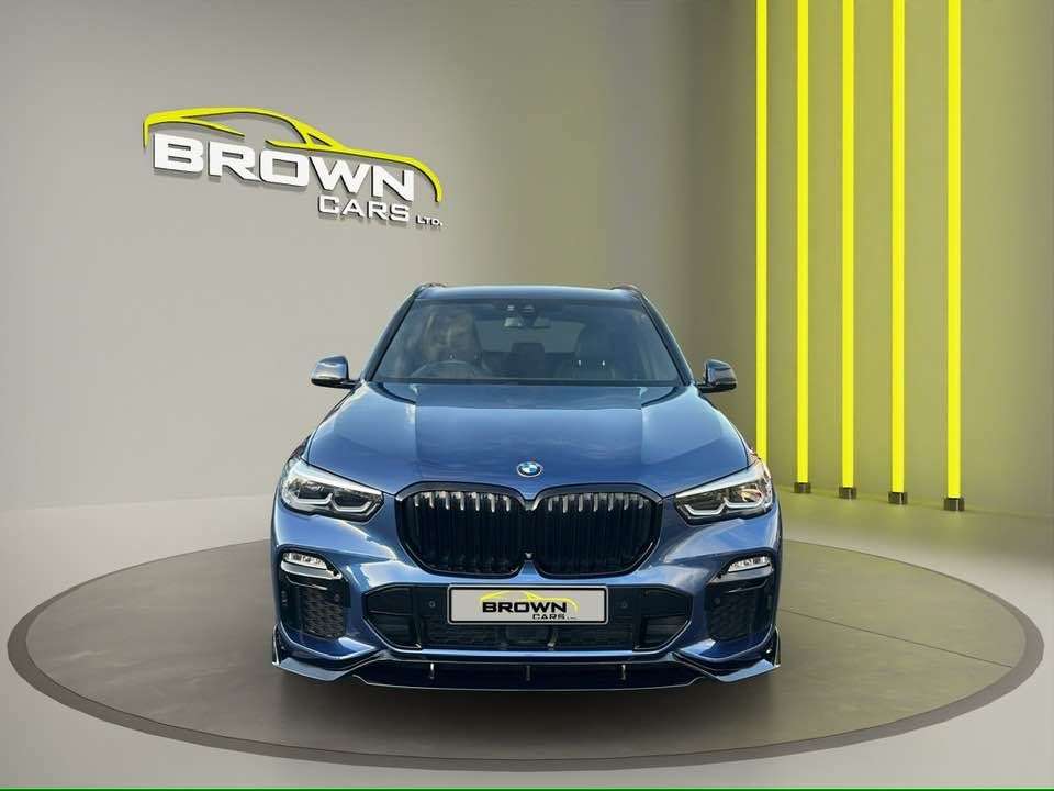 A 2020 BMW X5 3.0 30d MHT M Sport SUV 5dr Diesel Hybrid Auto xDrive Euro 6 (s/s) (286 ps) A 2020 BMW X5 3.0 30d MHT M Sport SUV 5dr Diesel Hybrid Auto xDrive Euro 6 (s/s) (286 ps)