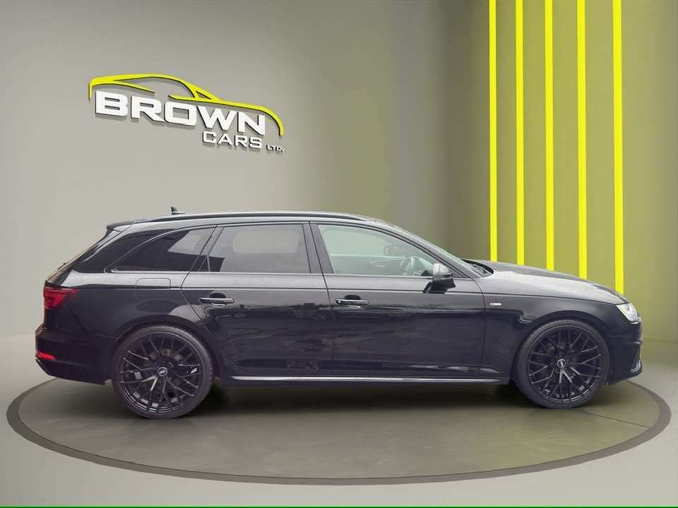 A 2019 AUDI A4 AVANT 2.0 TDI 35 Black Edition Estate 5dr Diesel S Tronic Euro 6 (s/s) (150 ps) * A 2019 AUDI A4 AVANT 2.0 TDI 35 Black Edition Estate 5dr Diesel S Tronic Euro 6 (s/s) (150 ps) *