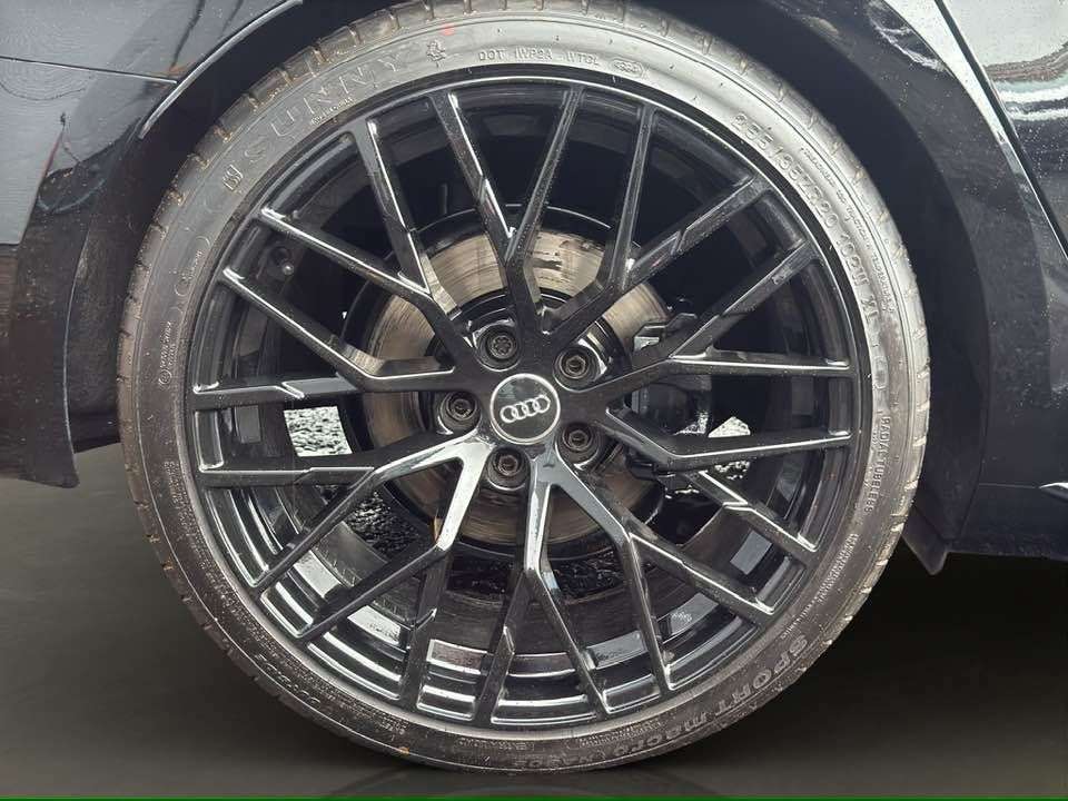 2019 AUDI A4 AVANT 2019 AUDI A4 AVANT