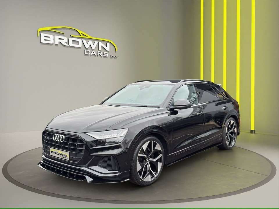 A 2019 AUDI Q8 3.0 TDI V6 50 S line SUV 5dr Diesel Tiptronic quattro Euro 6 (s/s) (286 ps) A 2019 AUDI Q8 3.0 TDI V6 50 S line SUV 5dr Diesel Tiptronic quattro Euro 6 (s/s) (286 ps)
