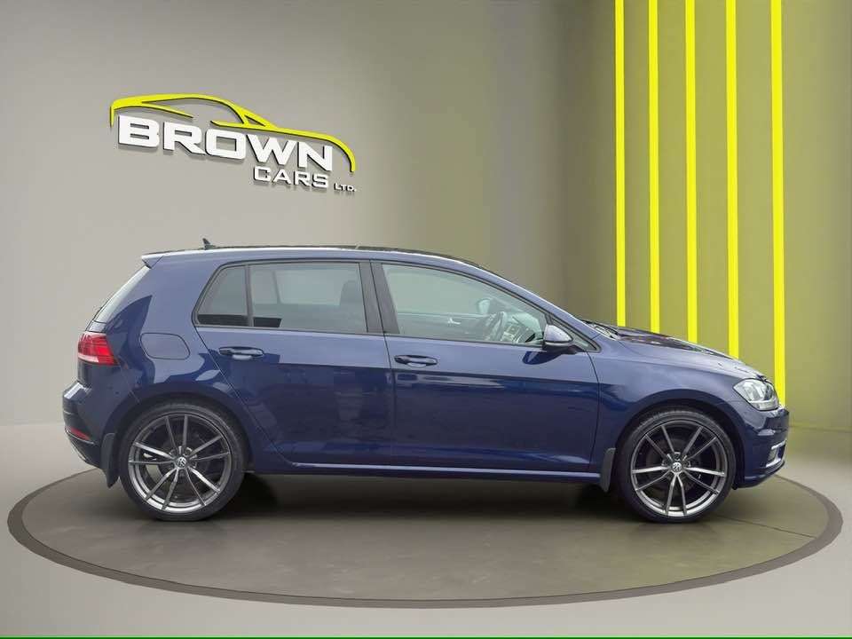 A 2019 VOLKSWAGEN GOLF 1.6 TDI Match Hatchback 5dr Diesel Manual Euro 6 (s/s) (115 ps) A 2019 VOLKSWAGEN GOLF 1.6 TDI Match Hatchback 5dr Diesel Manual Euro 6 (s/s) (115 ps)