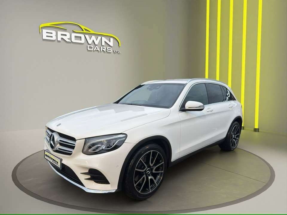 A 2018 MERCEDES-BENZ GLC 2.1 GLC220d AMG Line SUV 5dr Diesel G-Tronic 4MATIC Euro 6 (s/s) (170 ps) A 2018 MERCEDES-BENZ GLC 2.1 GLC220d AMG Line SUV 5dr Diesel G-Tronic 4MATIC Euro 6 (s/s) (170 ps)
