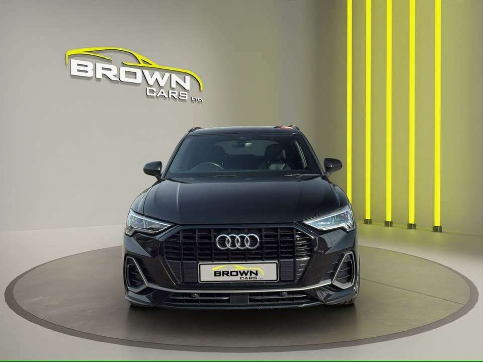 A 2020 AUDI Q3 2.0 TDI 35 S line SUV 5dr Diesel S Tronic Euro 6 (s/s) (150 ps) A 2020 AUDI Q3 2.0 TDI 35 S line SUV 5dr Diesel S Tronic Euro 6 (s/s) (150 ps)