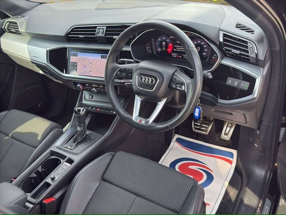 2020 AUDI Q3 2020 AUDI Q3