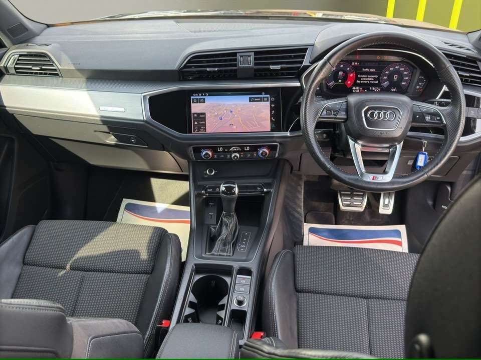 2020 AUDI Q3 2020 AUDI Q3