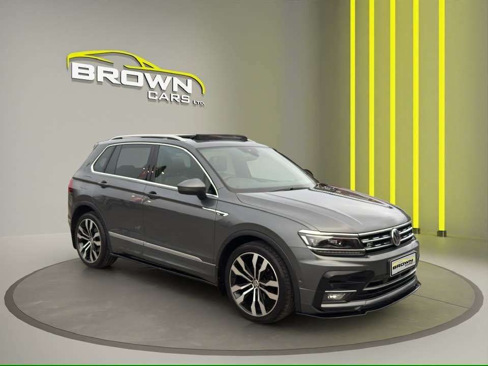 A 2019 VOLKSWAGEN TIGUAN 2.0 TDI R-Line Tech SUV 5dr Diesel DSG Euro 6 (s/s) (150 ps) A 2019 VOLKSWAGEN TIGUAN 2.0 TDI R-Line Tech SUV 5dr Diesel DSG Euro 6 (s/s) (150 ps)