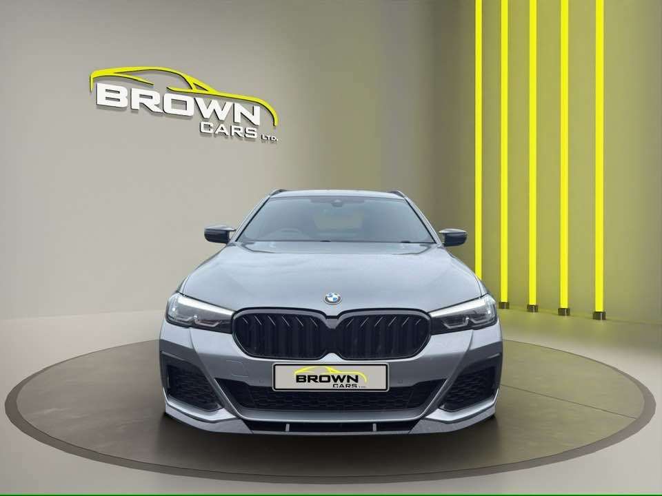 A 2023 BMW 5 SERIES 2.0 520d MHT M Sport Touring 5dr Diesel Hybrid Steptronic Euro 6 (s/s) (190 A 2023 BMW 5 SERIES 2.0 520d MHT M Sport Touring 5dr Diesel Hybrid Steptronic Euro 6 (s/s) (190