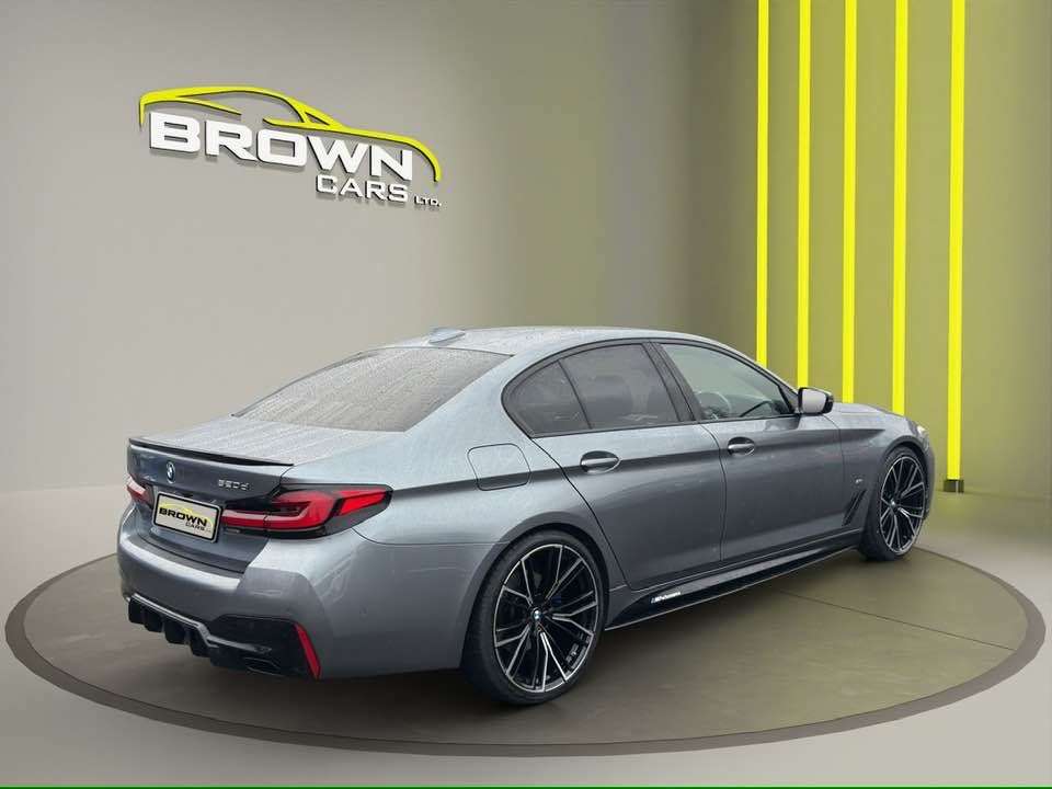 2021 BMW 5 SERIES 2021 BMW 5 SERIES