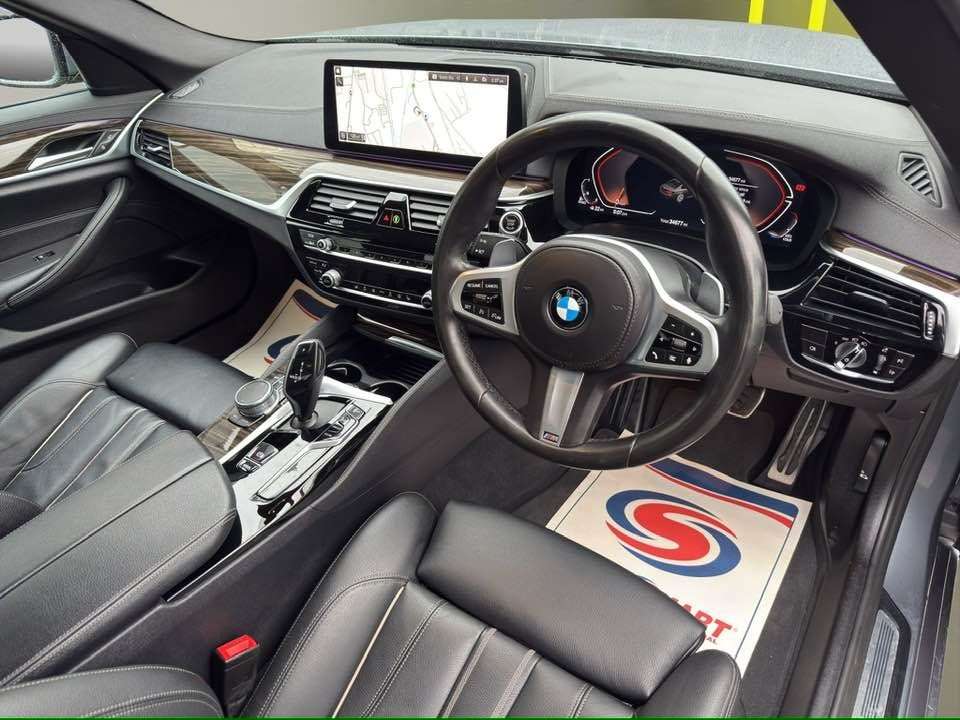 2021 BMW 5 SERIES 2021 BMW 5 SERIES