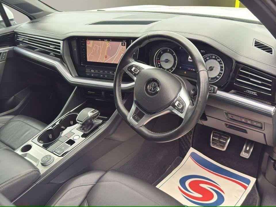 2019 VOLKSWAGEN TOUAREG 2019 VOLKSWAGEN TOUAREG