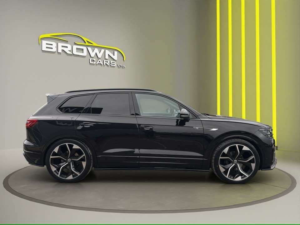 A 2023 VOLKSWAGEN TOUAREG 3.0 TDI V6 Black Edition SUV 5dr Diesel Tiptronic 4Motion Euro 6 (s/s) (286 A 2023 VOLKSWAGEN TOUAREG 3.0 TDI V6 Black Edition SUV 5dr Diesel Tiptronic 4Motion Euro 6 (s/s) (286