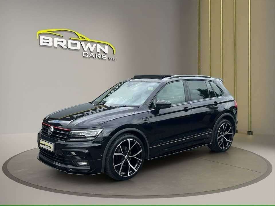 A 2019 VOLKSWAGEN TIGUAN 2.0 TDI R-Line Tech SUV 5dr Diesel DSG Euro 6 (s/s) (150 ps) A 2019 VOLKSWAGEN TIGUAN 2.0 TDI R-Line Tech SUV 5dr Diesel DSG Euro 6 (s/s) (150 ps)