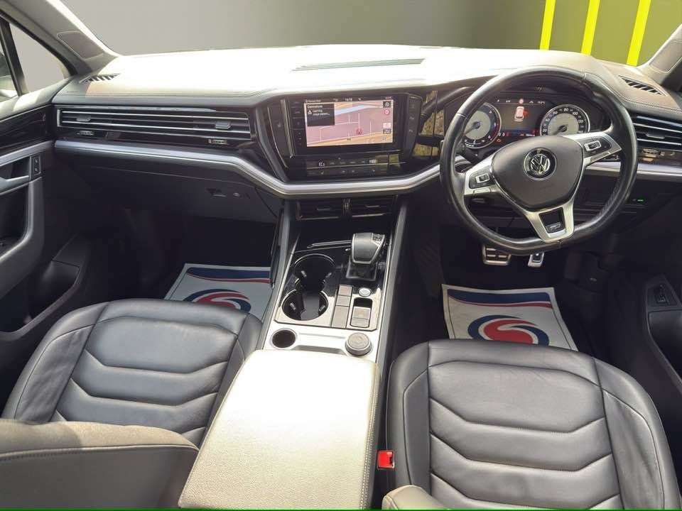 2019 VOLKSWAGEN TOUAREG 2019 VOLKSWAGEN TOUAREG