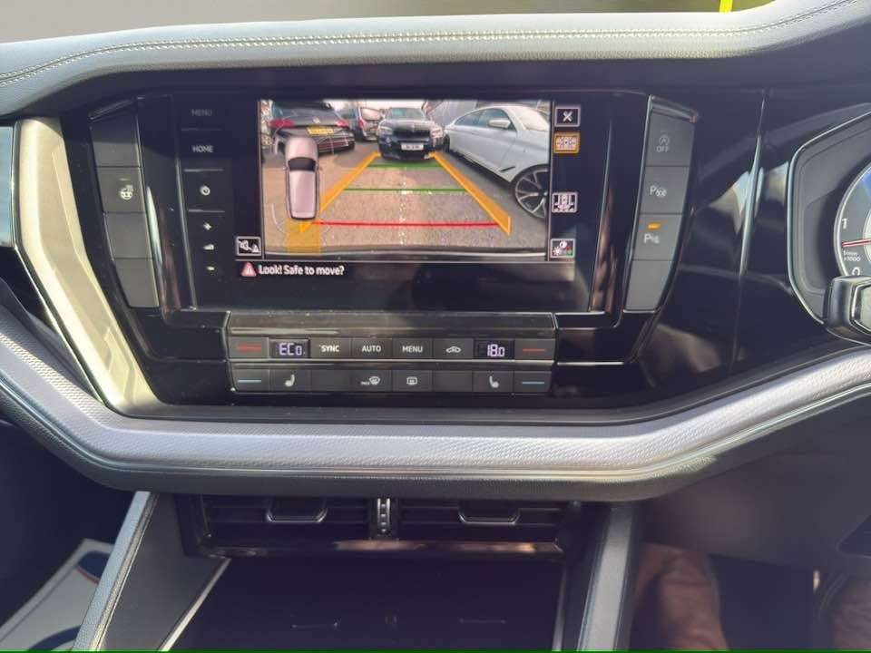 2019 VOLKSWAGEN TOUAREG 2019 VOLKSWAGEN TOUAREG