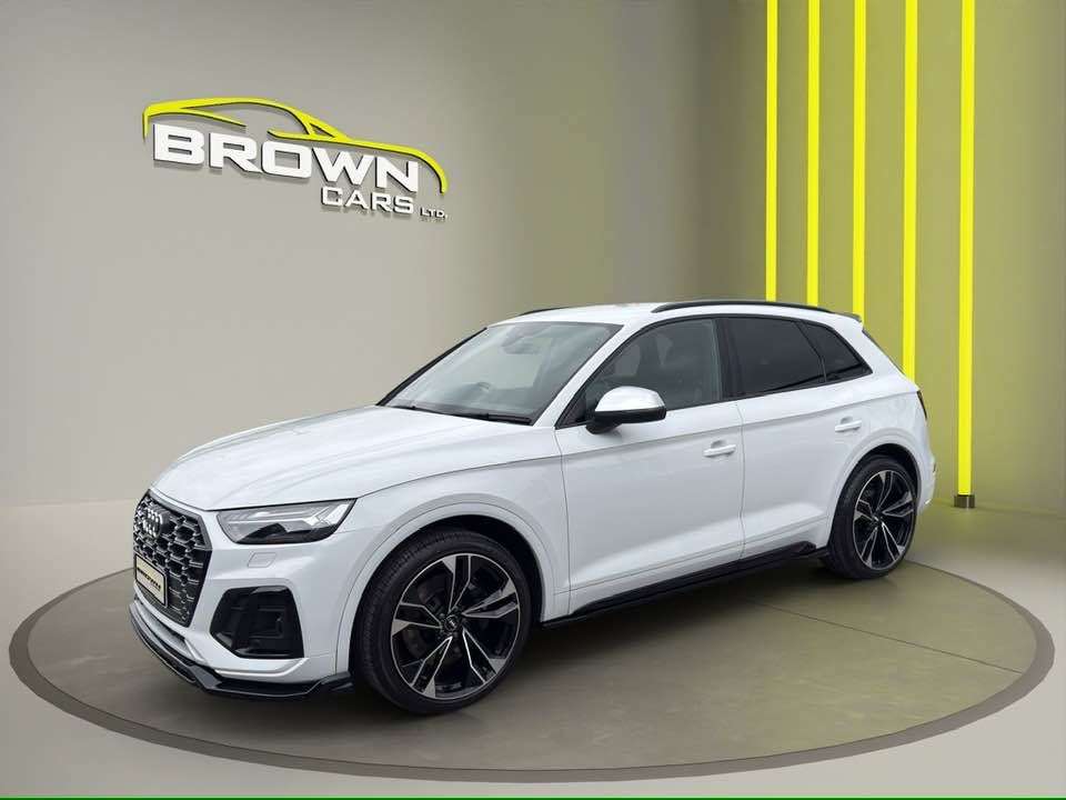 A 2023 AUDI SQ5 3.0 TDI V6 SUV 5dr Diesel Tiptronic quattro Euro 6 (s/s) (341 ps) A 2023 AUDI SQ5 3.0 TDI V6 SUV 5dr Diesel Tiptronic quattro Euro 6 (s/s) (341 ps)