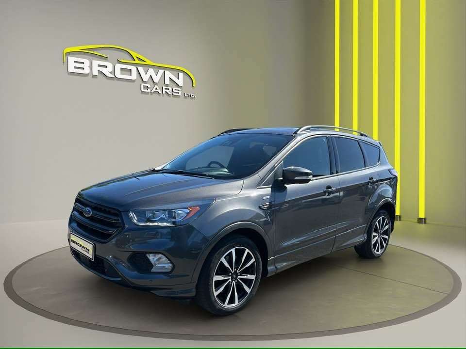 A 2017 FORD KUGA 2.0 TDCi EcoBlue ST-Line SUV 5dr Diesel Manual Euro 6 (s/s) (150 ps) A 2017 FORD KUGA 2.0 TDCi EcoBlue ST-Line SUV 5dr Diesel Manual Euro 6 (s/s) (150 ps)