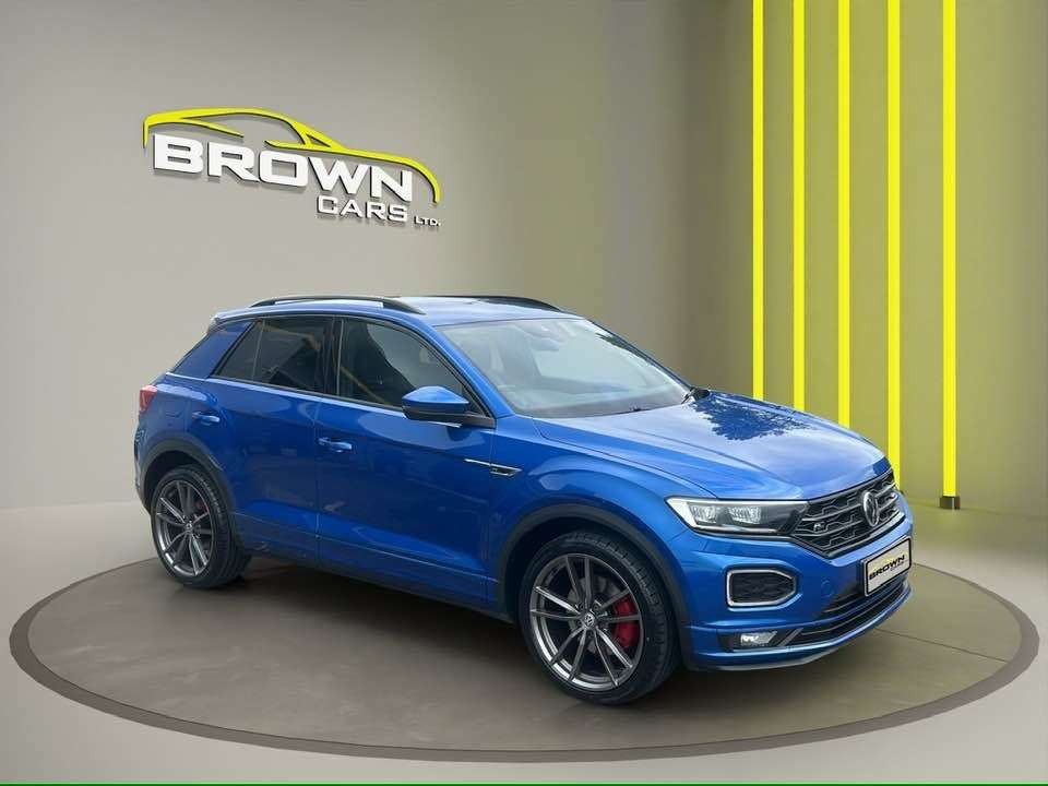 A 2019 VOLKSWAGEN T-ROC 2.0 TDI R-Line SUV 5dr Diesel Manual Euro 6 (s/s) (150 ps) A 2019 VOLKSWAGEN T-ROC 2.0 TDI R-Line SUV 5dr Diesel Manual Euro 6 (s/s) (150 ps)
