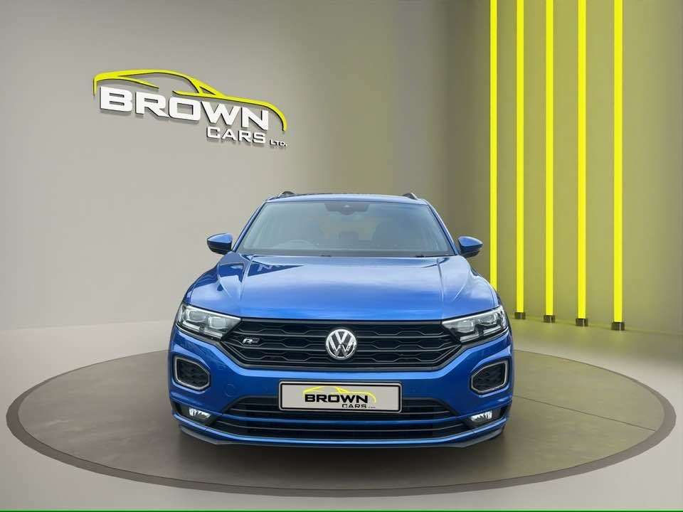 A 2019 VOLKSWAGEN T-ROC 2.0 TDI R-Line SUV 5dr Diesel Manual Euro 6 (s/s) (150 ps) A 2019 VOLKSWAGEN T-ROC 2.0 TDI R-Line SUV 5dr Diesel Manual Euro 6 (s/s) (150 ps)